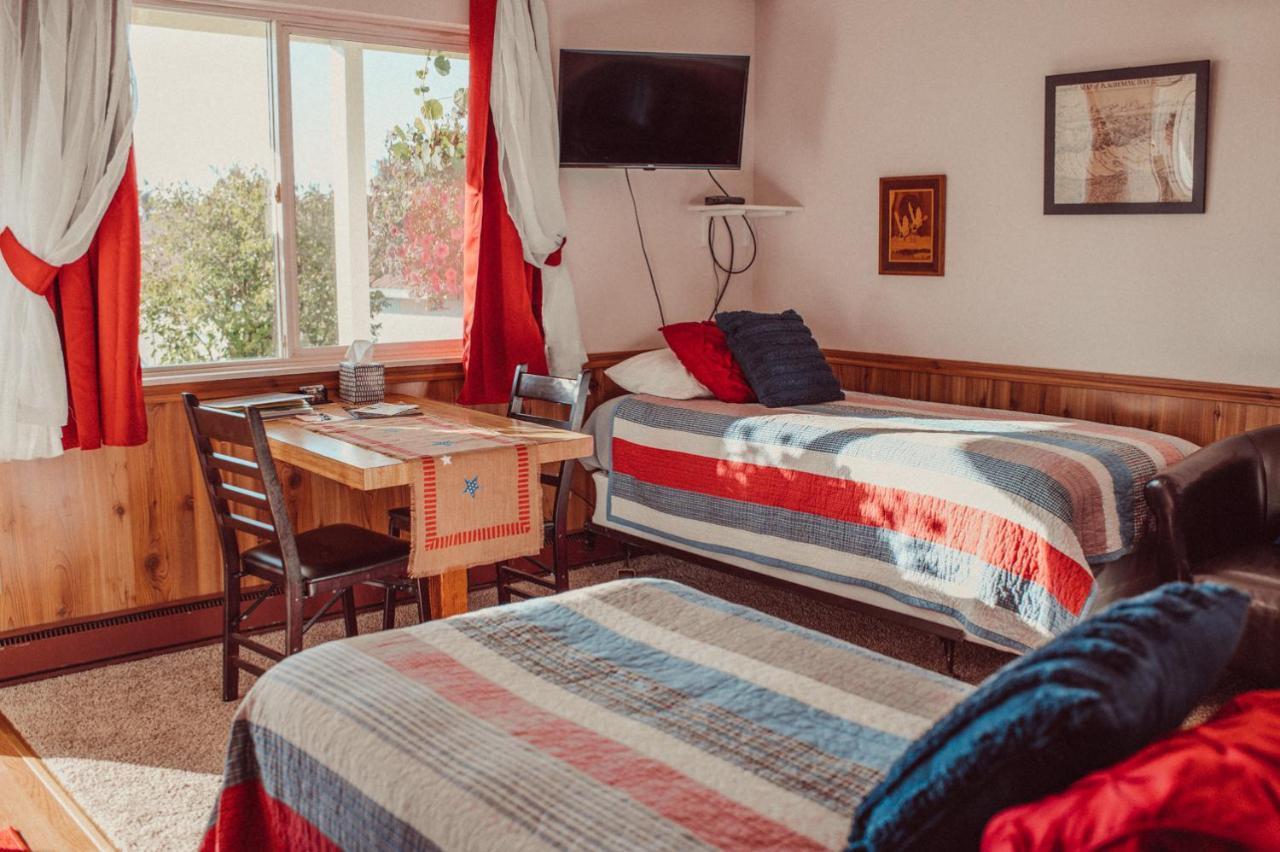 Pioneer Inn Downtown Homer Dış mekan fotoğraf