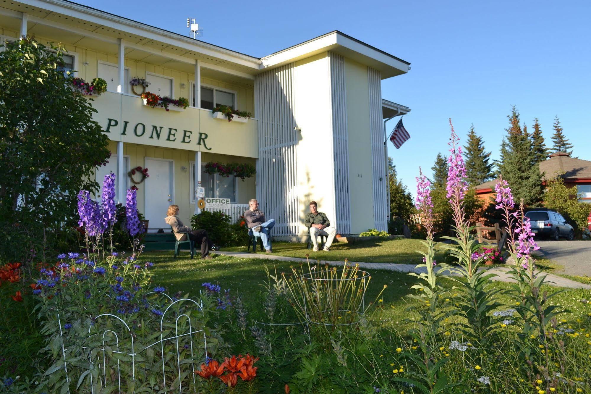 Pioneer Inn Downtown Homer Dış mekan fotoğraf