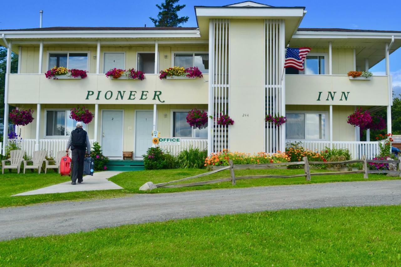 Pioneer Inn Downtown Homer Dış mekan fotoğraf